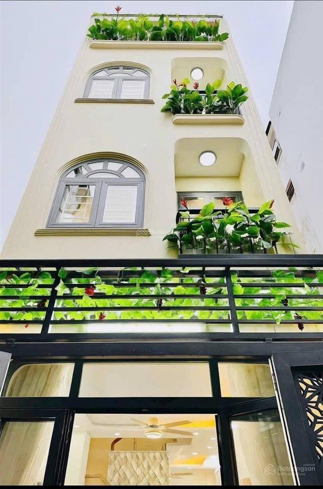 Vợ chồng tôi cần bán nhà mạc đĩnh chiđa kaoq1, gần cv lê văn tám.giá 4tỷ830tr/62,5m2,cho thuê32tr