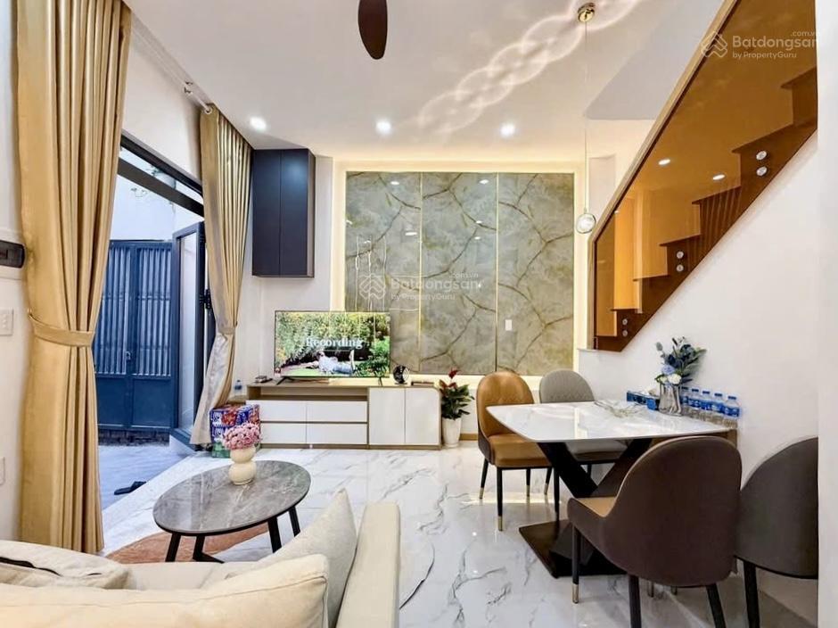 Sở hữu ngay nhà nguyễn cửu vân  p17  bình thạnh, gần đh kinh tế. 75,9m2, cho thuê 28tr