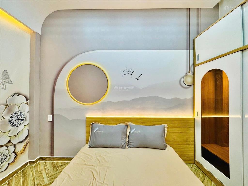 Giảm sốc nhà điện biên phủtân địnhq1,gần tiểu học đ.tiên hoàng.giá 4tỷ 900tr/71,8m2,cho thuê 32tr