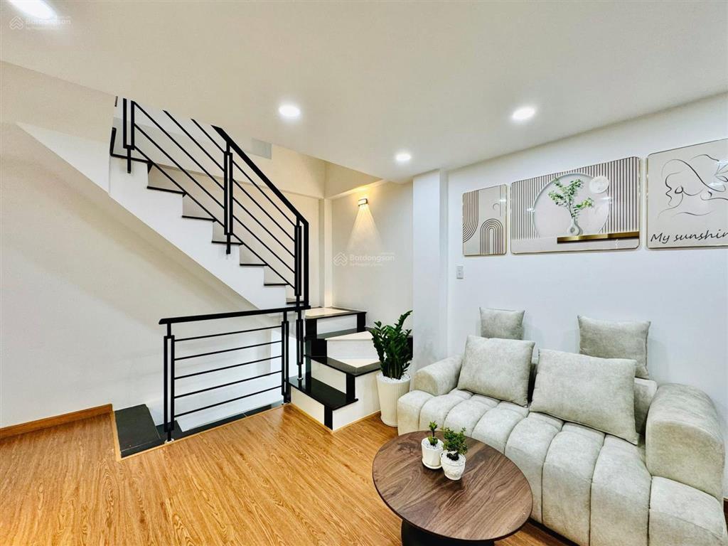 Chú sáu tôi cần bán nhà nguyễn dup.sài gòn q1, gần thảo cầm viên.giá 5tỷ 200tr/78m2,cho thuê 29tr