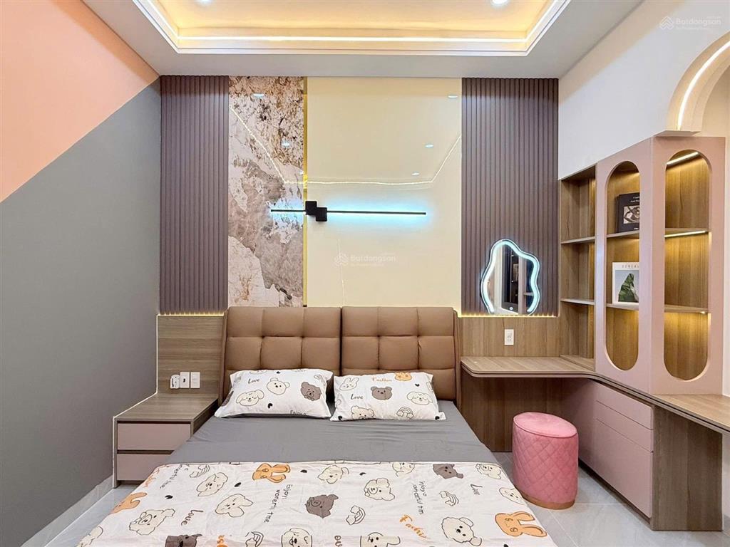 Giảm sốc nhà phố nguyễn phi khanhtân địnhq1, gần chợ tân định.giá 4tỷ650tr/78m2,đang cho thuê23tr