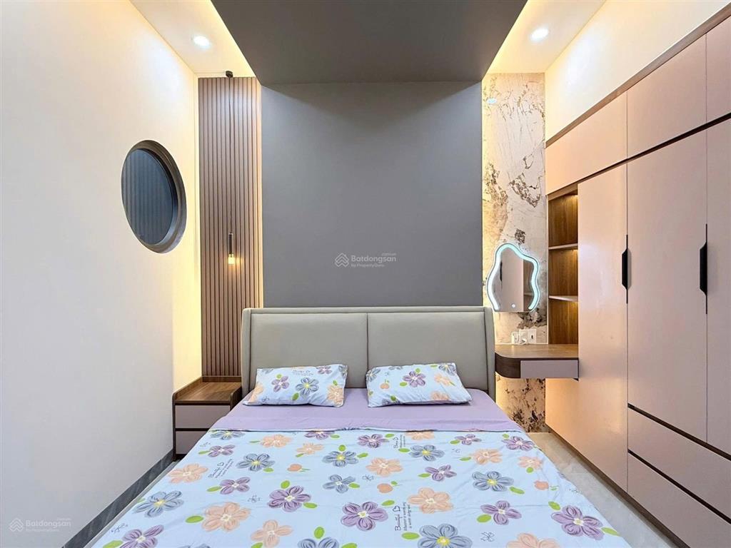 Giảm sốc nhà phố nguyễn phi khanhtân địnhq1, gần chợ tân định.giá 4tỷ650tr/78m2,đang cho thuê23tr