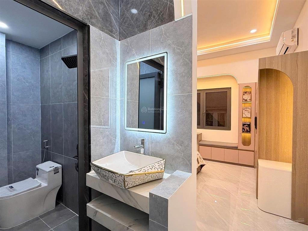 Giảm sốc nhà phố nguyễn phi khanhtân địnhq1, gần chợ tân định.giá 4tỷ650tr/78m2,đang cho thuê23tr