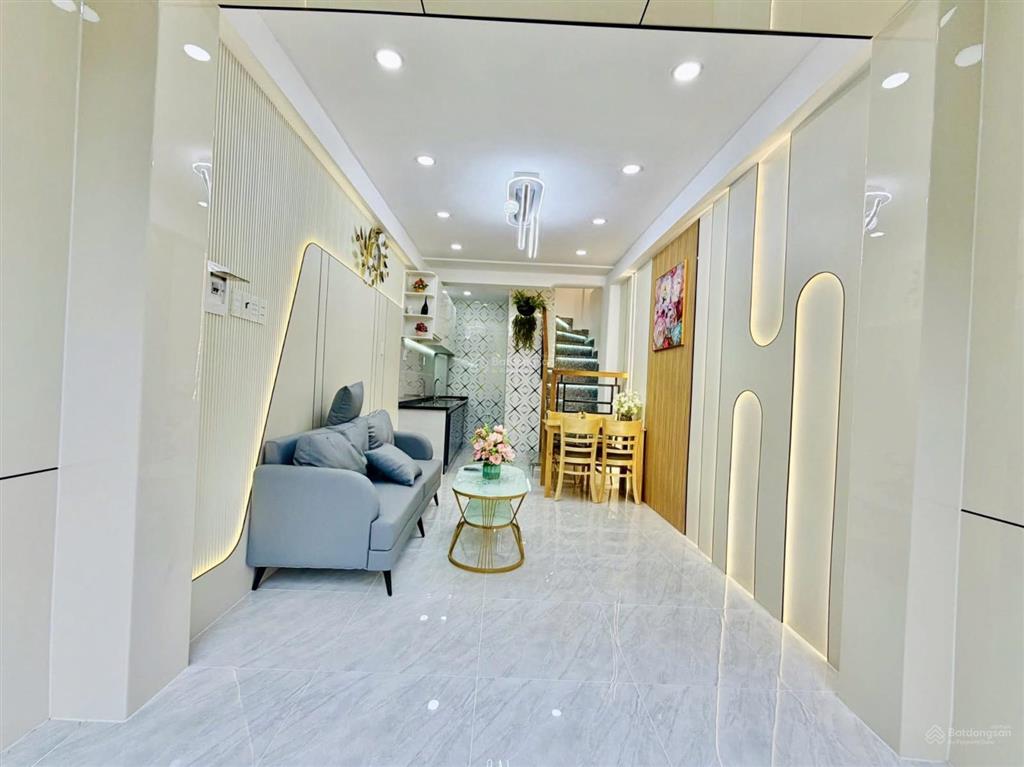 Chính chủ cần bán nhà nguyễn phúc nguyêntân địnhq3,gần ga sài gòn.giá3tỷ900tr/68,3m2,cho thuê26tr