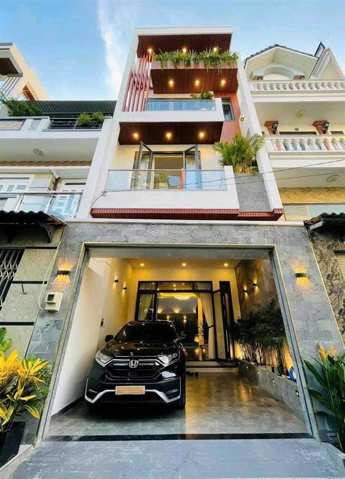 Giảm sốc nhà trần quốc thảop.võ thị sáuq3, gần bv mắt.giá 4tỷ200tr/79m2,cho thuê 26tr