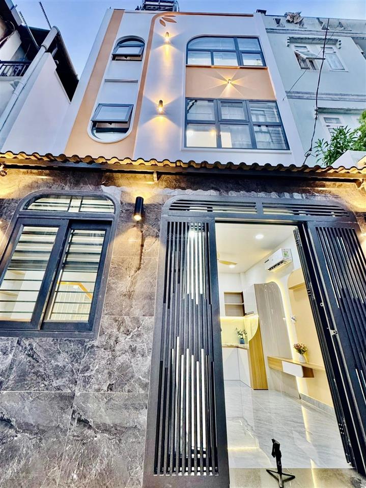 Bán nhanh nhà trần đình xun.cư trinhq1,gần tiểu học trần hưng đạo.giá4tỷ900tr,đang cho thuê 29tr