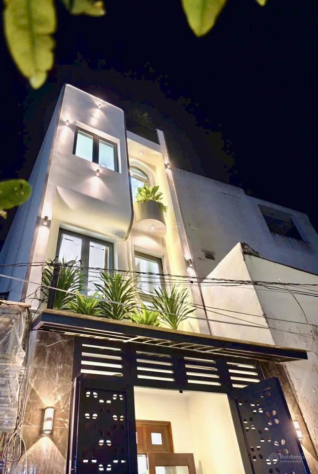 Dì 9 tôi cần bán gấp nhà bà lê chântđq1,gần chợ tân định.giá 4tỷ360tr/75,2m2.đang cho thuê 29tr