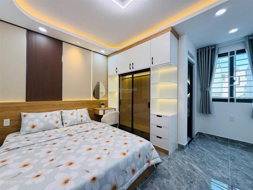Giảm giá bán nhanh nhà tú xươngp.võ thị sáuq3,gần bệnh viện mắt.giá 4tỷ200tr/78m2,cho thuê 25tr