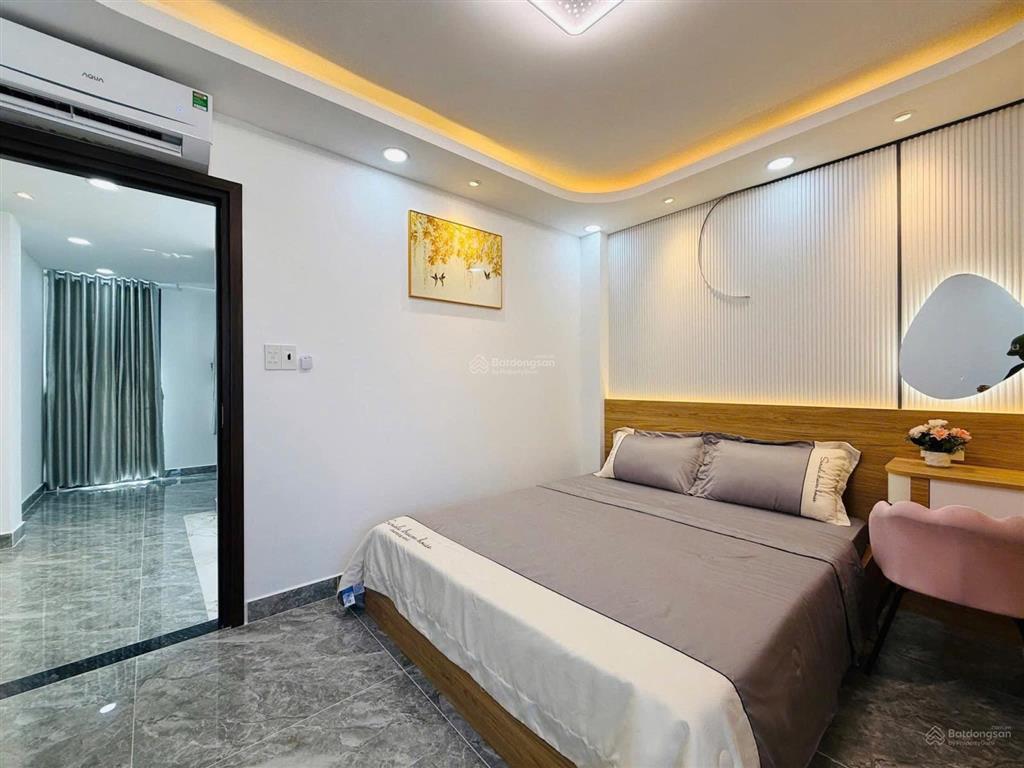 Giảm giá bán nhanh nhà tú xươngp.võ thị sáuq3,gần bệnh viện mắt.giá 4tỷ200tr/78m2,cho thuê 25tr