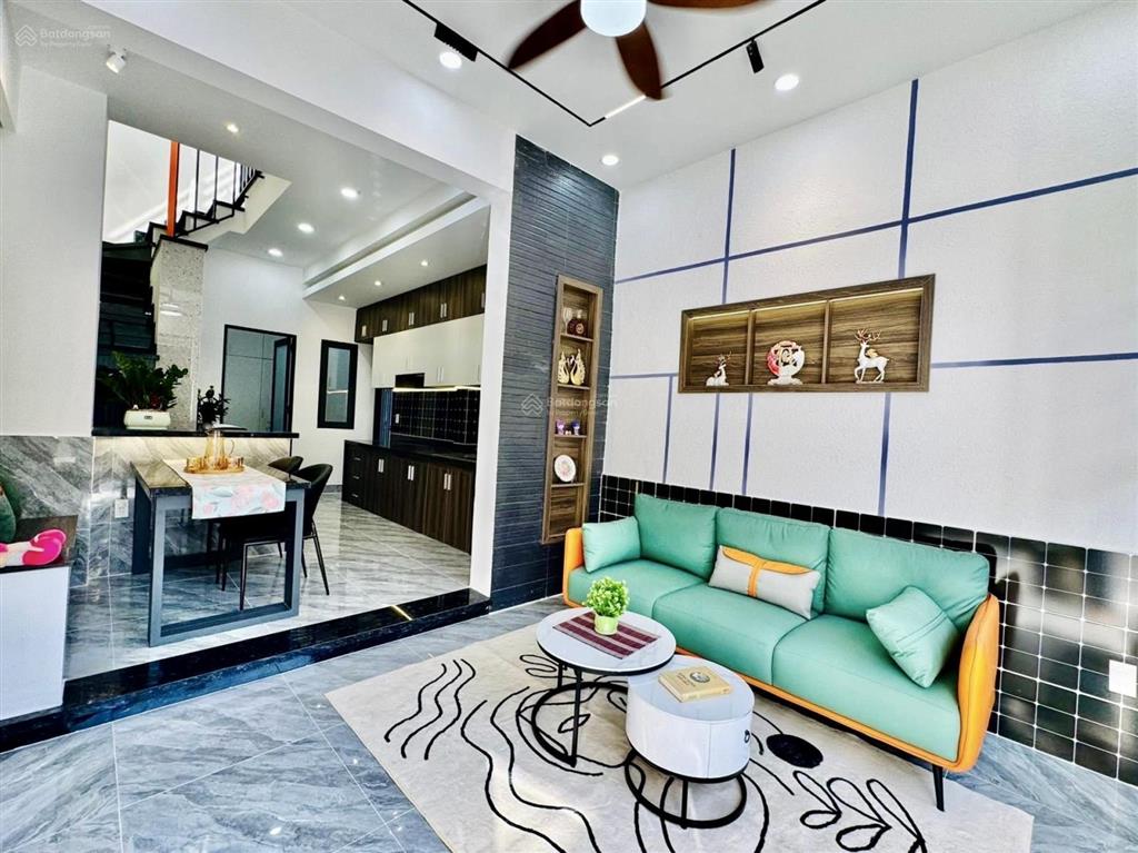 Hàng hiếm nhà phố nguyễn thị diệuvtsq3,gần đại học mở.giá 3tỷ750tr/68,4m2,cho thuê 28tr/th