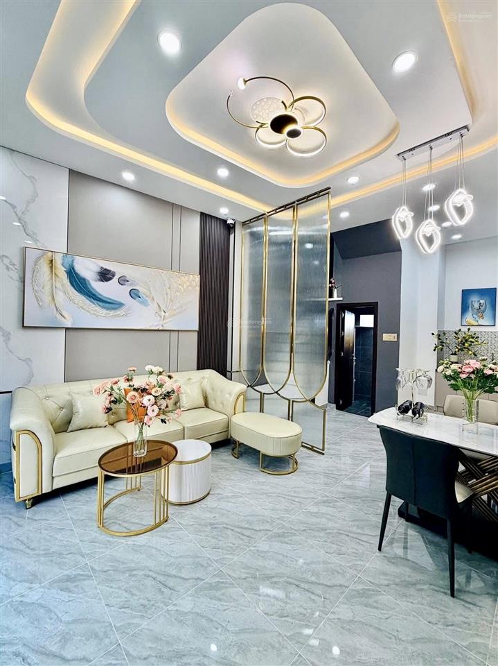 Cần bán siêu phẩm lê thánh tôn  p bến nghé  q1, gần chợ bến thành. 86m2, cho thuê 35tr