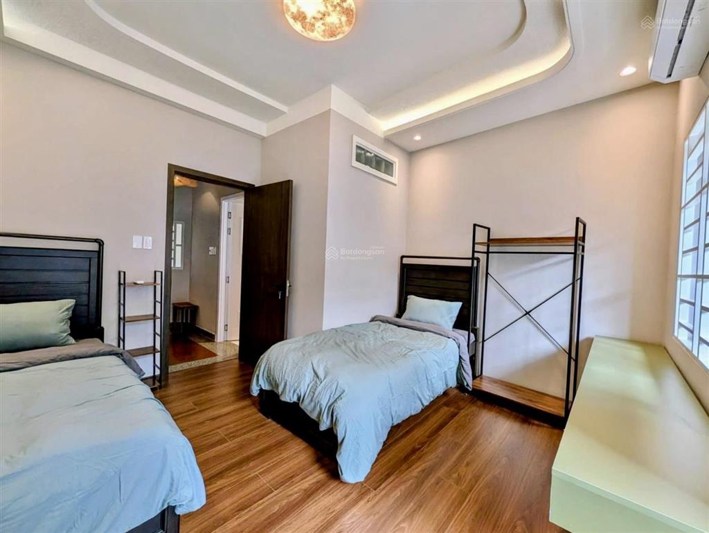 Mặt tiền nhà phố nơ trang longp13bt,gần cầu bình lợi.giá 3tỷ990tr/76,2m2, cho thuê 27tr