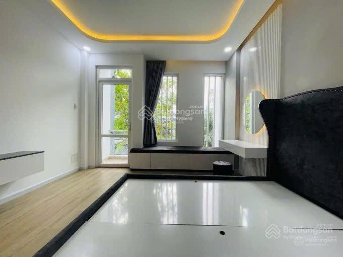 Cần bán nhanh nhà phố quang trung  p8  gò vấp, cv làng hoa 69m2, đang cho thuê 23tr/tháng