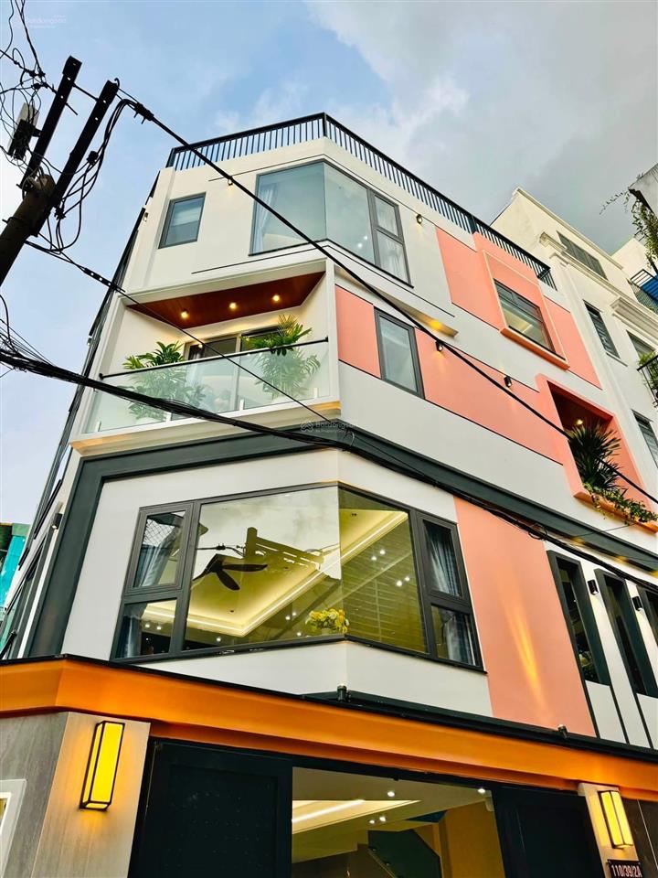 Nhà đẹp nam kỳ khởi nghĩavõ thị sáuq3,gần đh kinh tế.giá 9tỷ800tr/76m2 đang cho thuê 26tr/tháng.