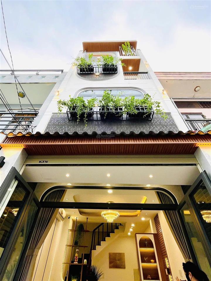 Siêu phẩm nhà vườn chuối  phường 4  quận 3, gần bv bình dân. dt 76m2, đang cho thuê 26tr/tháng