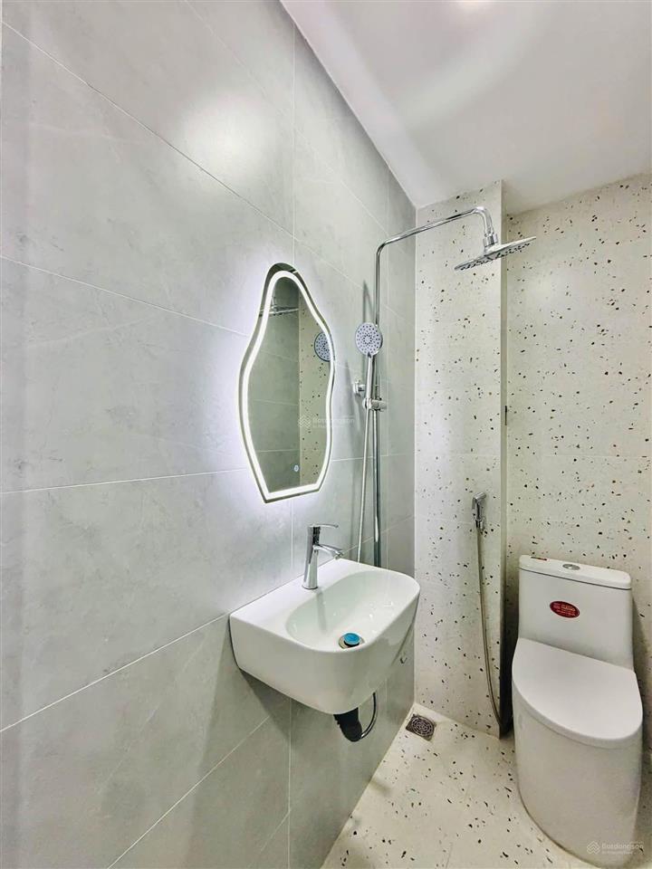 Giảm sốc nhà lý thường kiệtphường 12quận 5,gần bv chợ rẫy.giá 3tỷ690tr/69m2,cho thuê 19 tr/tháng.
