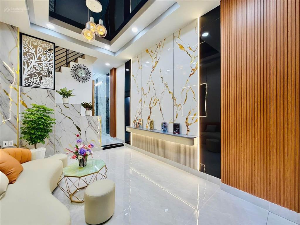 Giảm sốc nhà lý thường kiệtphường 12quận 5,gần bv chợ rẫy.giá 3tỷ690tr/69m2,cho thuê 19 tr/tháng.