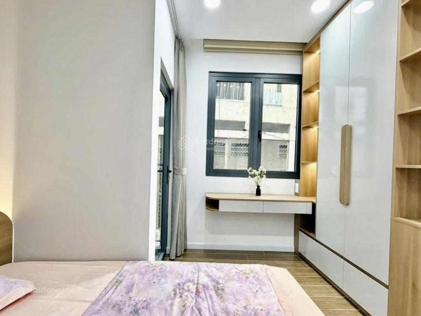 Chủ cần tiền bán nhanh nhà thạch thị thanh  tđ  q1, gần cv lê văn tám. 88m2, cho thuê 37tr