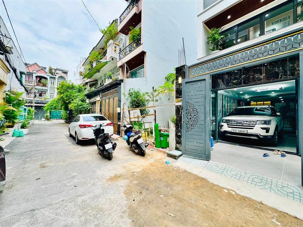 Nhà hẻm oto mai thị lựu  đa kao  quận 1, gần vòng xoay điện biên phủ. 78m2, cho thuê 28 tr