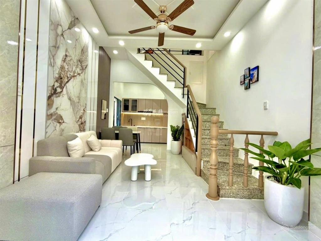 Hàng hiếm nhà phố nguyễn văn thủ  p. đa kao  q1, gần đại học kinh tế. 87m2, cho thuê 30tr