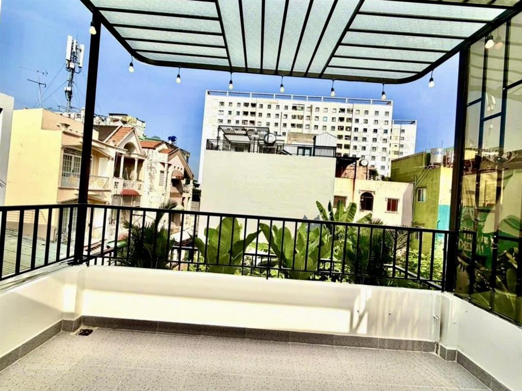 Hàng hiếm nhà phố nguyễn văn thủ  p. đa kao  q1, gần đại học kinh tế. 87m2, cho thuê 30tr