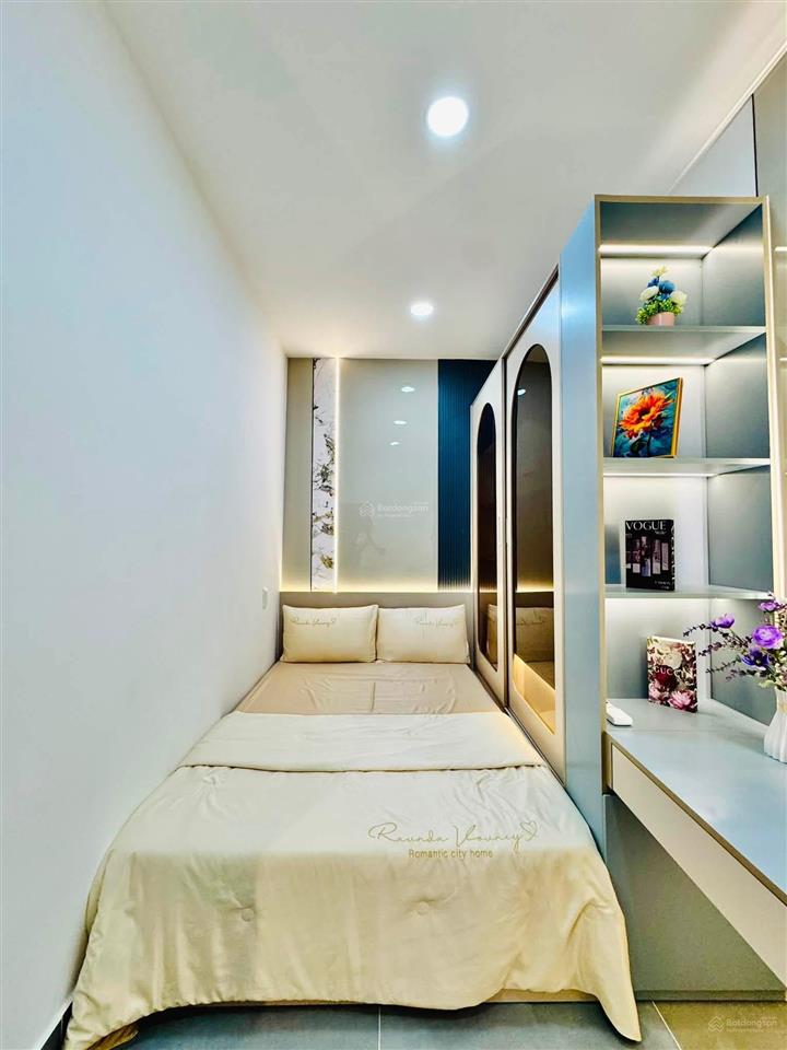 Siêu phẩm nhà nguyễn thông  v. thị sáu  quận 3, gần đh sài gòn. 76m2, cho thuê 23tr