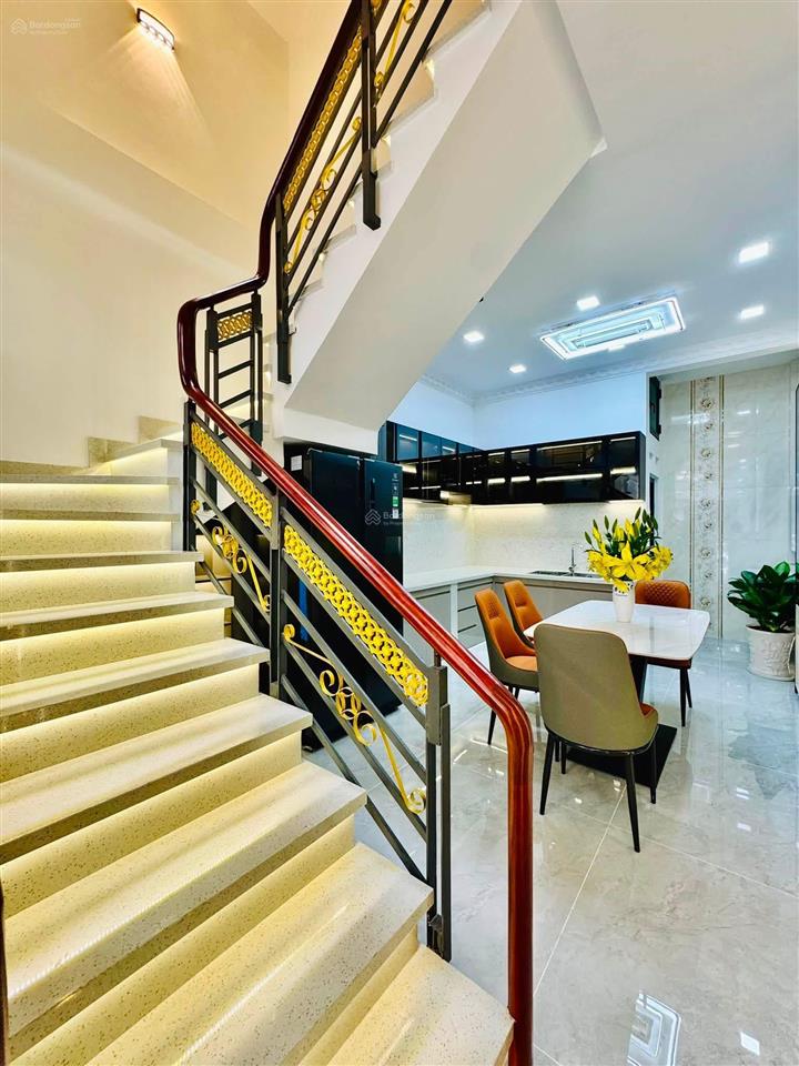 Nhà đẹp đường oto chu văn anp26bình thạnh, gần bến xe miền đông.giá 9tỷ700tr/79m2,cho thuê 26tr