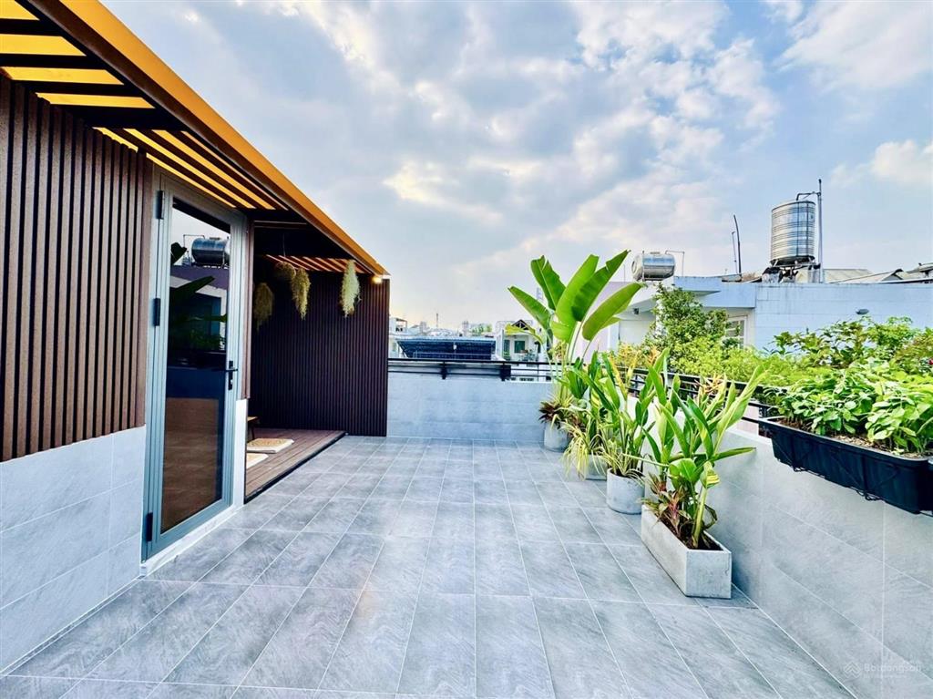 Bán gấp nhà hẻm oto nguyễn hữu cầu  tđ  q1, gần chợ tân định. 79,5m2, cho thê 30 triệu