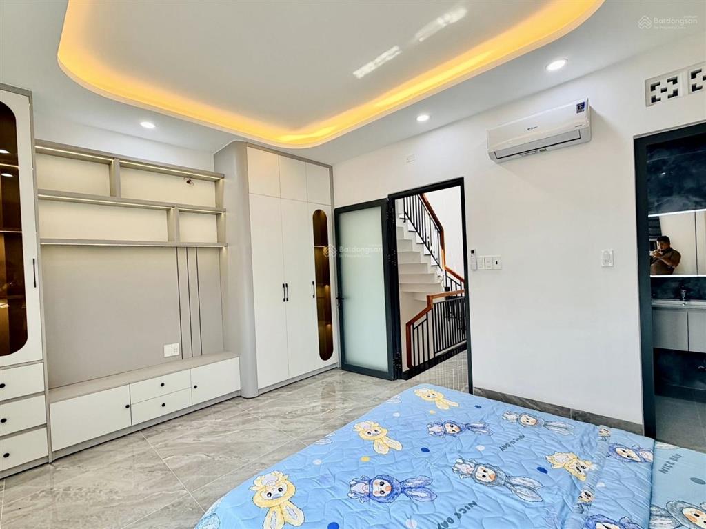 Chính chủ cần bán nhà n. thị minh khai  bến nghé  q1, gần công viên lvt 78m2, cho thuê 36tr