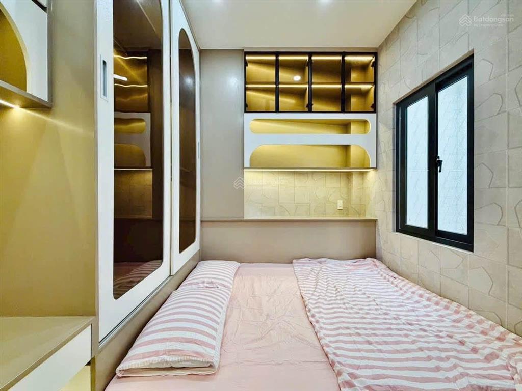 Hẻm oto bàn cờ  phường 2  quận 3, gần chợ bàn cờ, chợ vườn chuối. 72,8m2, cho thuê 23tr