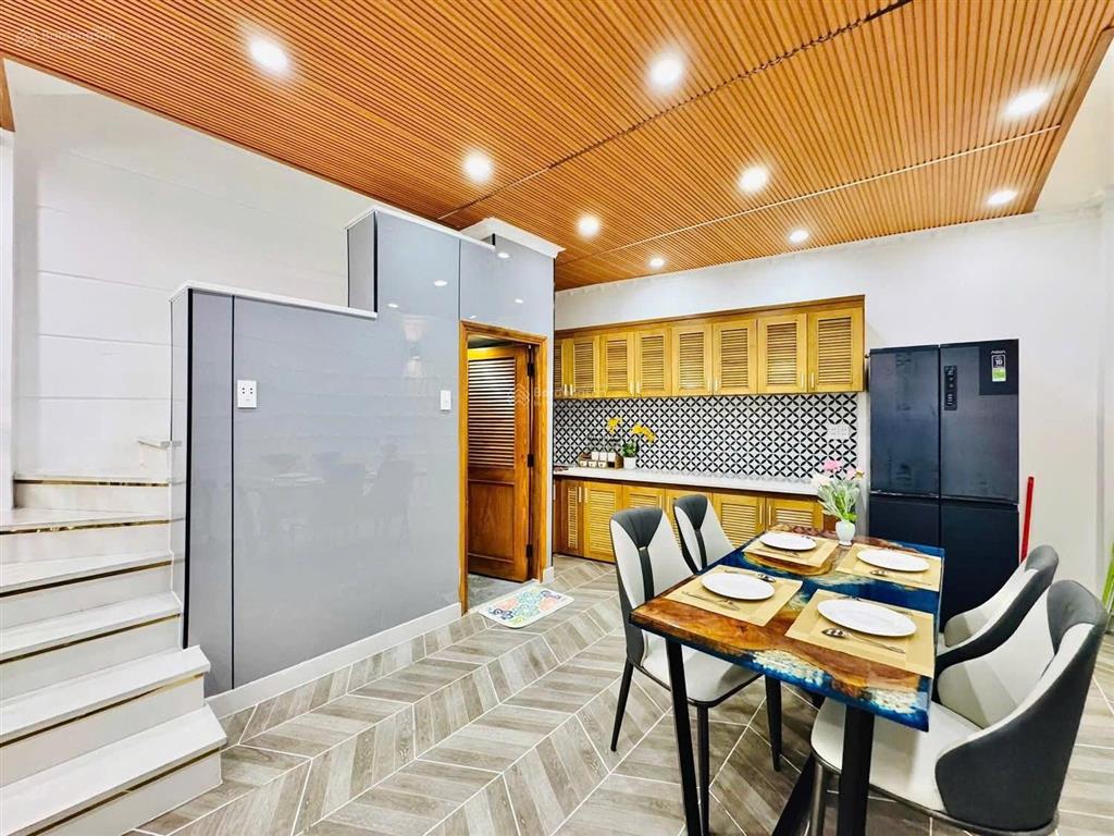 Nhà hẻm ô tô bắc hảip15quận 10,gần chợ công viên lê thị riêng. 78m2,cho thuê 20tr/th