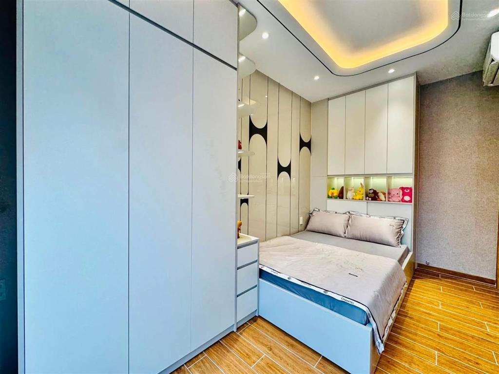 Nhà hẻm 6m nguyễn tri phương  phường 5  quận 10, gần đh kinh tế. 75m2, cho thuê 25tr/tháng