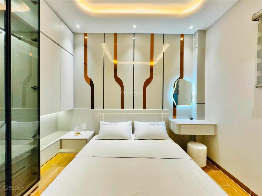 Nhà hẻm 6m nguyễn tri phương  phường 5  quận 10, gần đh kinh tế. 75m2, cho thuê 25tr/tháng