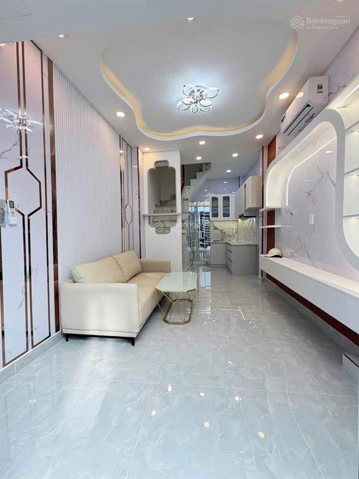 Nguyễn trãi  p. cầu ông lãnh  quận 1, đường thông ra nguyễn văn cừ. 75m2, cho thuê 24tr/tháng