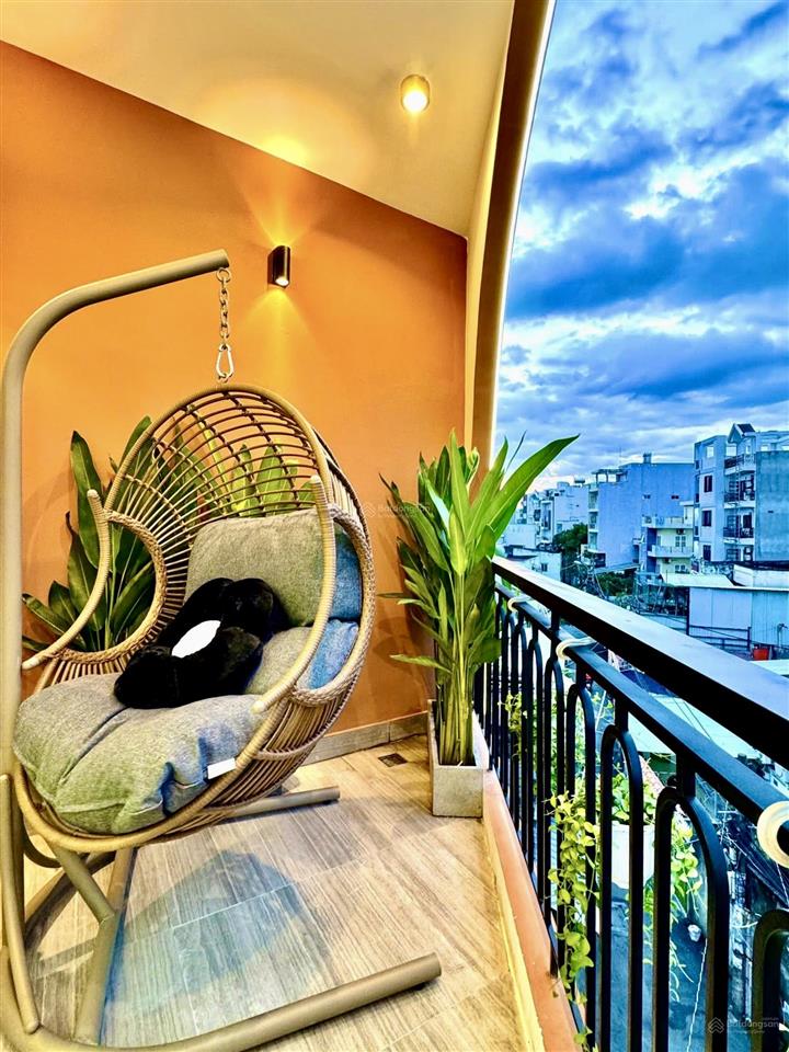 Bán nhà phố nguyễn khắc nhucô giangquận 1, gần đh văn lang.giá 9tỷ870tr/87,9m2,cho thuê 30 triệu