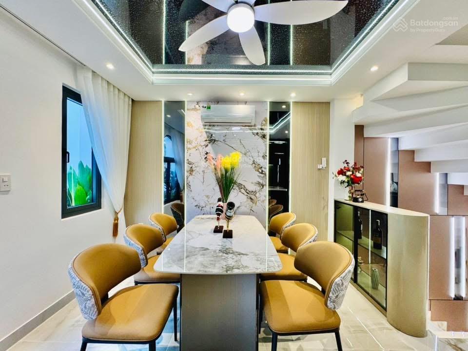 Cần bán gấp nhà lê văn miến  p. thảo điền  q2, gần đại học sài gòn. 80m2, cho thuê 30tr