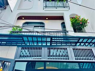Nhà đẹp phan kế bínhtân địnhq1,gần trường tiểu học đinh tiên hoàng.giá9tỷ500tr/69m2,cho thuê 22tr