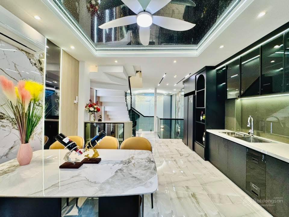 Cần bán gấp nhà lê văn miến  p.thảo điềnq2, gần đại học sài gòn.giá 9tỷ670tr/80m2,cho thuê 30tr