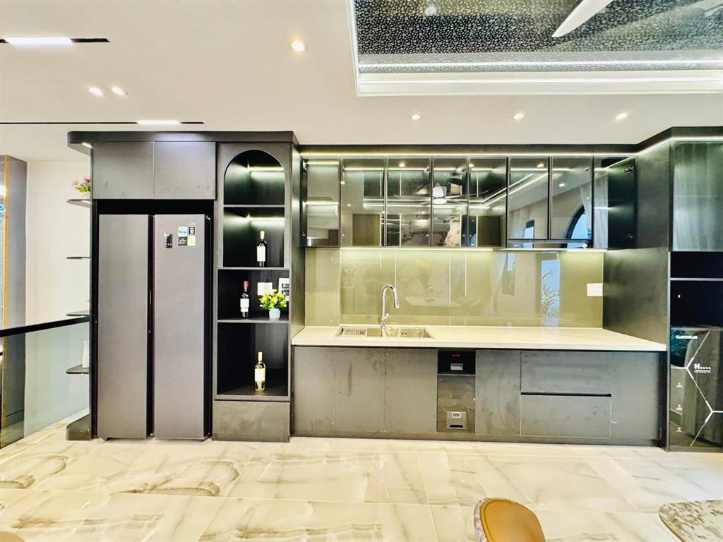 Cần bán gấp nhà lê văn miến  p.thảo điềnq2, gần đại học sài gòn.giá 9tỷ670tr/80m2,cho thuê 30tr