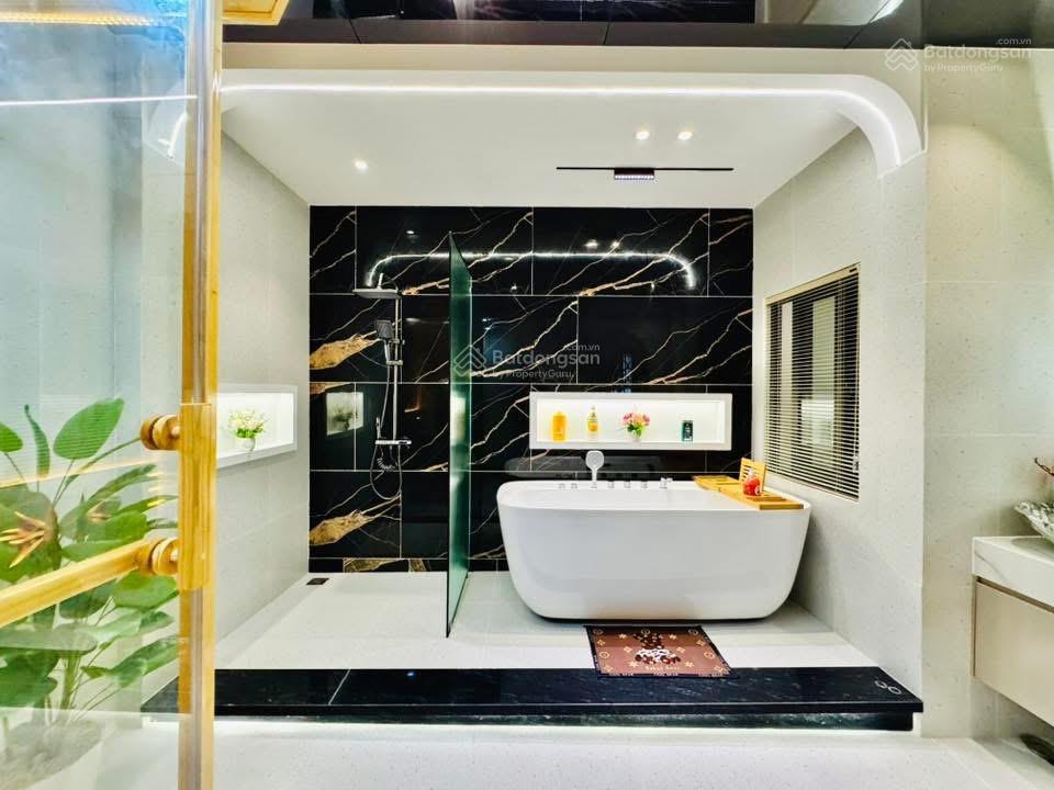 Cần bán gấp nhà lê văn miến  p.thảo điềnq2, gần đại học sài gòn.giá 9tỷ670tr/80m2,cho thuê 30tr