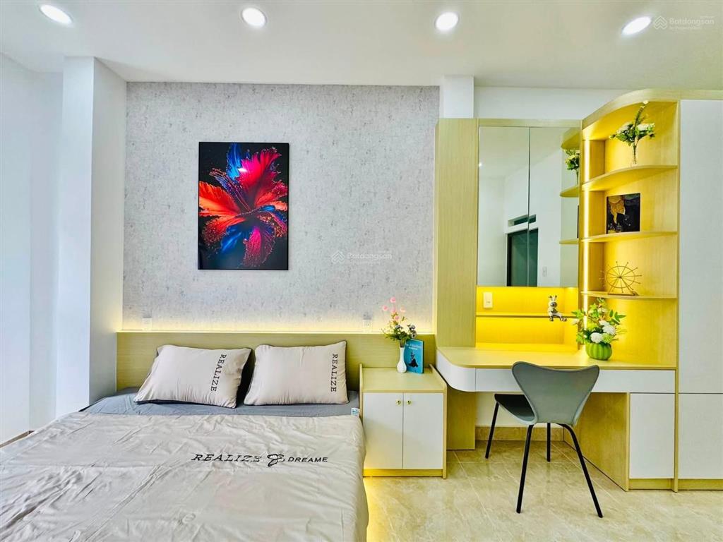 9tỷ800tr đường 2 xe oto đậu, nguyễn hữu cảnhp22bình thạnh, gần cầu thị nghè, 75m2, cho thuê 21tr