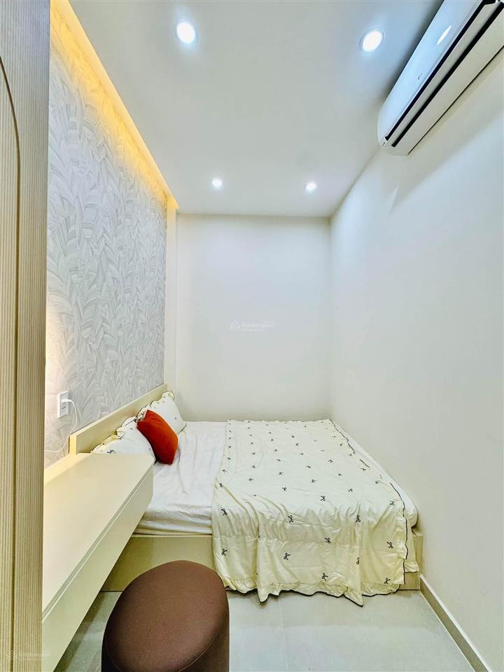 Hẻm oto 6m bạch vân  phường 5  quận 5, gần chợ hoà bình. 71m2, thu nhập 20tr/tháng