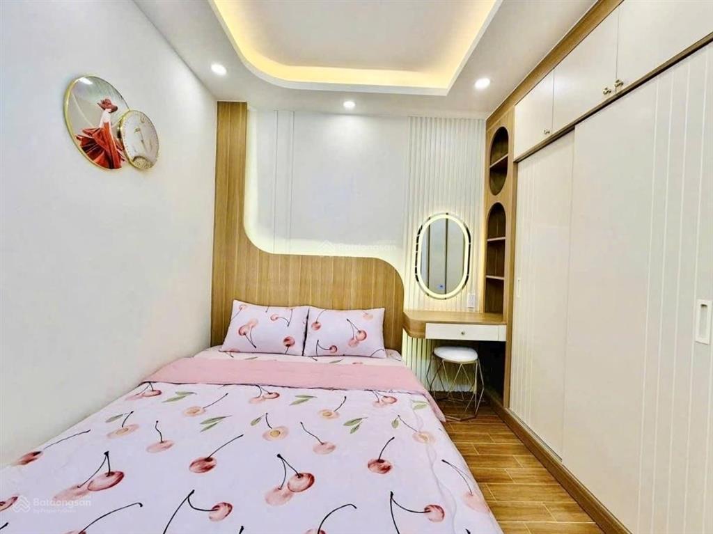 Hàng độc cần bán nguyễn tri phương  p9  q5, gần chợ an đông. 77m2, đang cho thuê 24 triệu