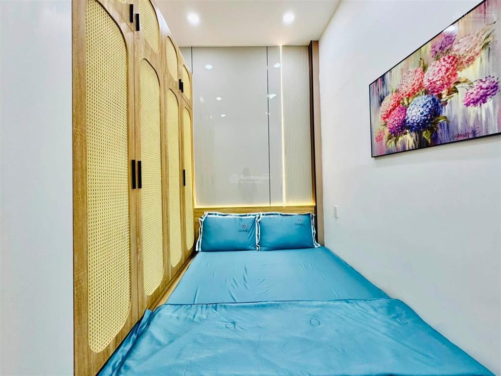 Chú 8 cần bán nhà trần văn khê p17 bình thạnh, gần cầu thị nghè.giá 9tỷ700tr/75m2, cho thuê 18 tr