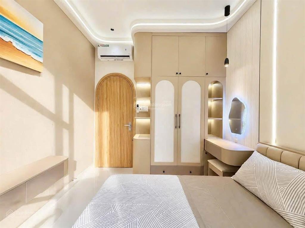 Bán nhanh nhà trần quý cápp11bình thạnh, gần sân vận gia định.giá 9tỷ300tr/69,2m2,cho thuê 20tr