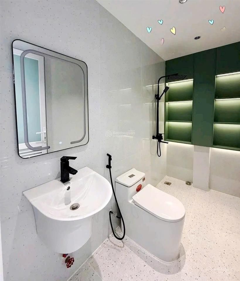 Bán gấp nhà gần bệnh viện chợ rẫy diện tích 85m2 giá 3tỷ250 đường lý nam đếquận 11, cho thuê 22tr