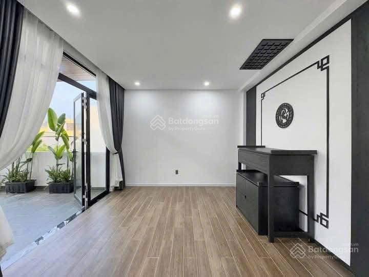 Cô niềm bán nhà sương nguyệt ánhquận 1 cho thuê 29tr, gần công viên tao đàn dtcn 73,5m2 giá 4tỷ990