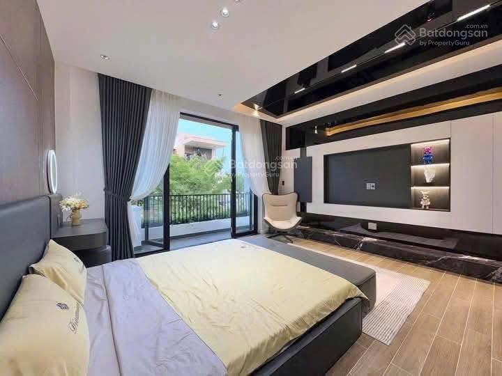 Cô niềm bán nhà sương nguyệt ánhquận 1 cho thuê 29tr, gần công viên tao đàn dtcn 73,5m2 giá 4tỷ990