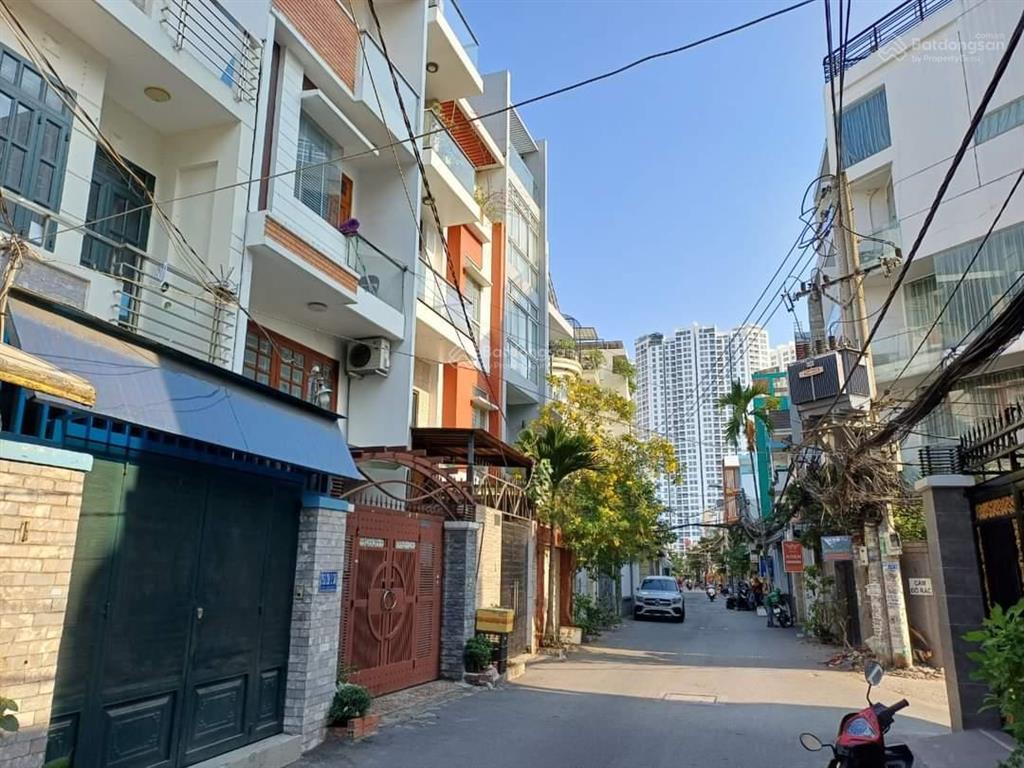 Nhà ngộp bến vân đồnquận 4 diện tích 72,5m2 giá 3tỷ2 gần tiểu học đặng trần côn, cho thuê 20tr/th