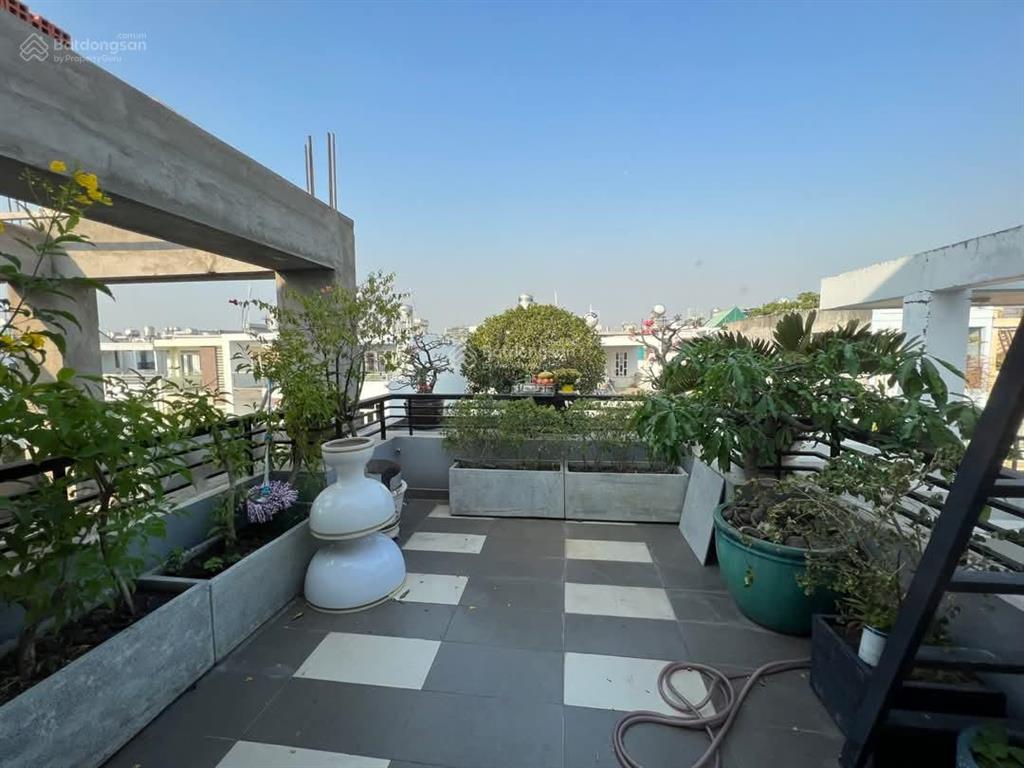 Tôi bán gấp nhà trần đình xuquận 1 giá 5tỷ2 diện tích 75,6m2 gần th trần hưng đạo cho thuê 27tr/th